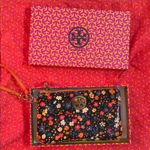 Tory Burch wristlet